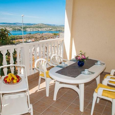 Maestral Suites Σίμπενικ Εξωτερικό φωτογραφία