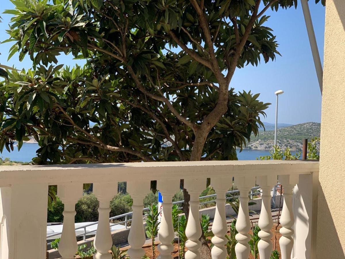Maestral Suites Σίμπενικ Εξωτερικό φωτογραφία
