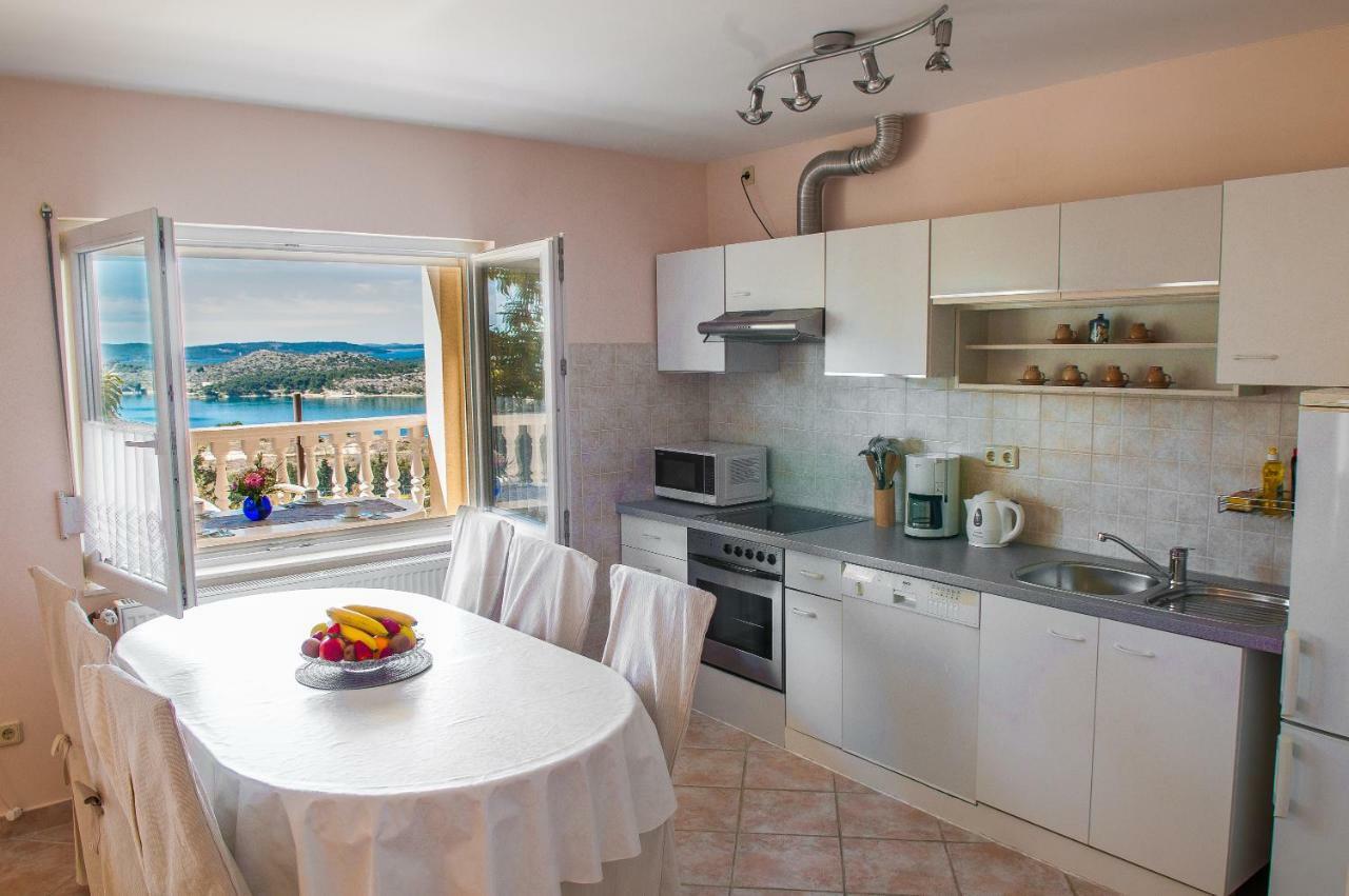 Maestral Suites Σίμπενικ Εξωτερικό φωτογραφία
