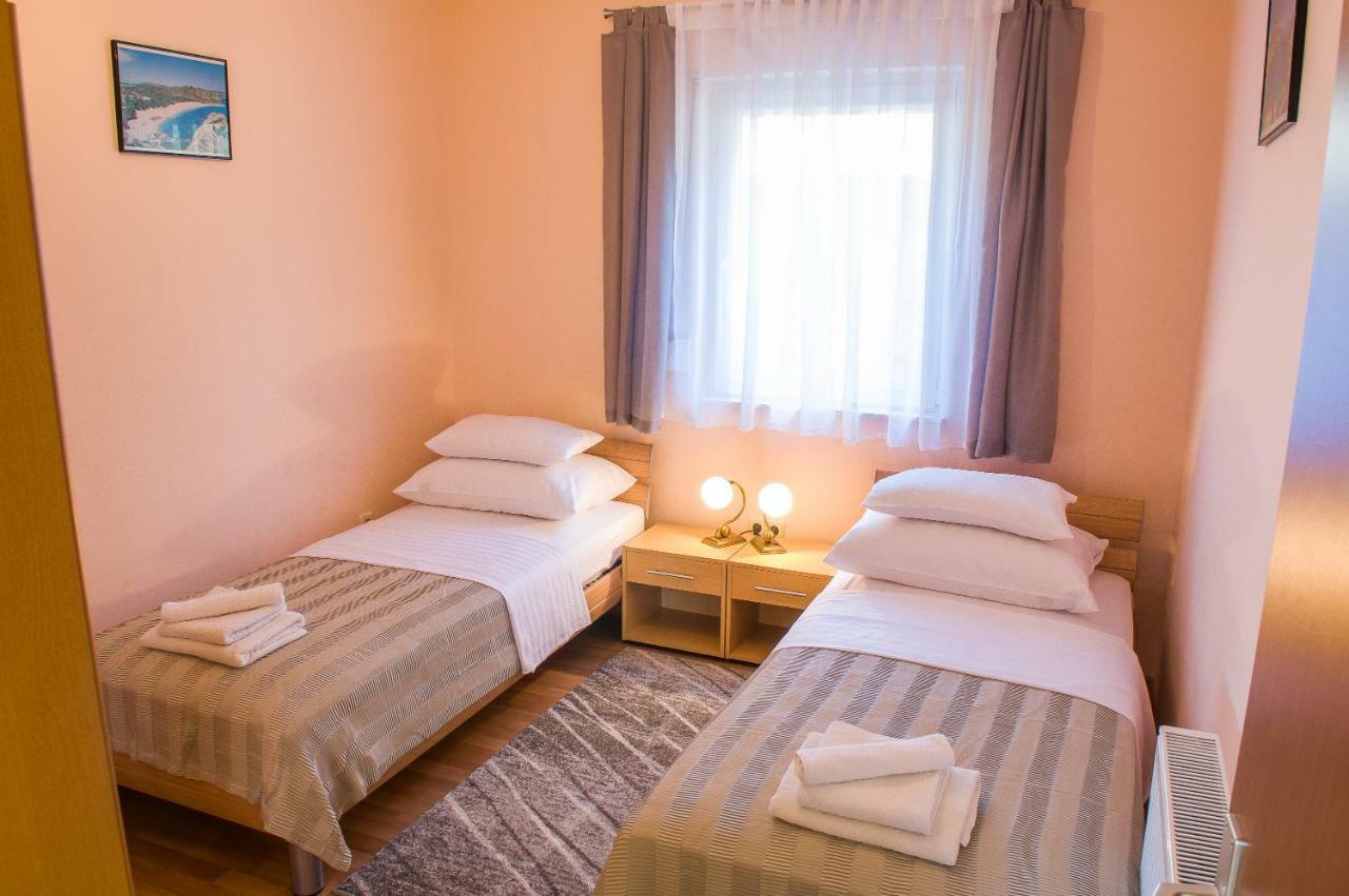Maestral Suites Σίμπενικ Εξωτερικό φωτογραφία