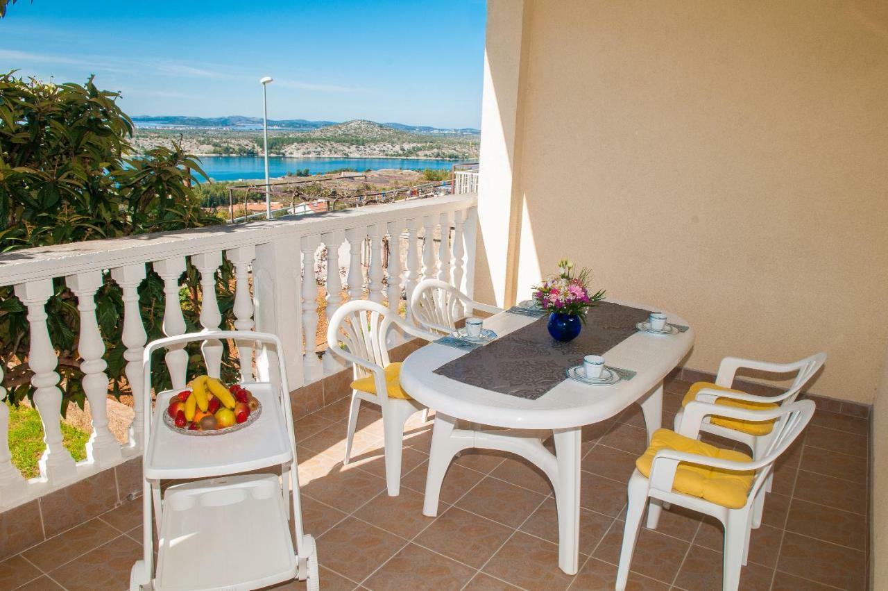 Maestral Suites Σίμπενικ Εξωτερικό φωτογραφία