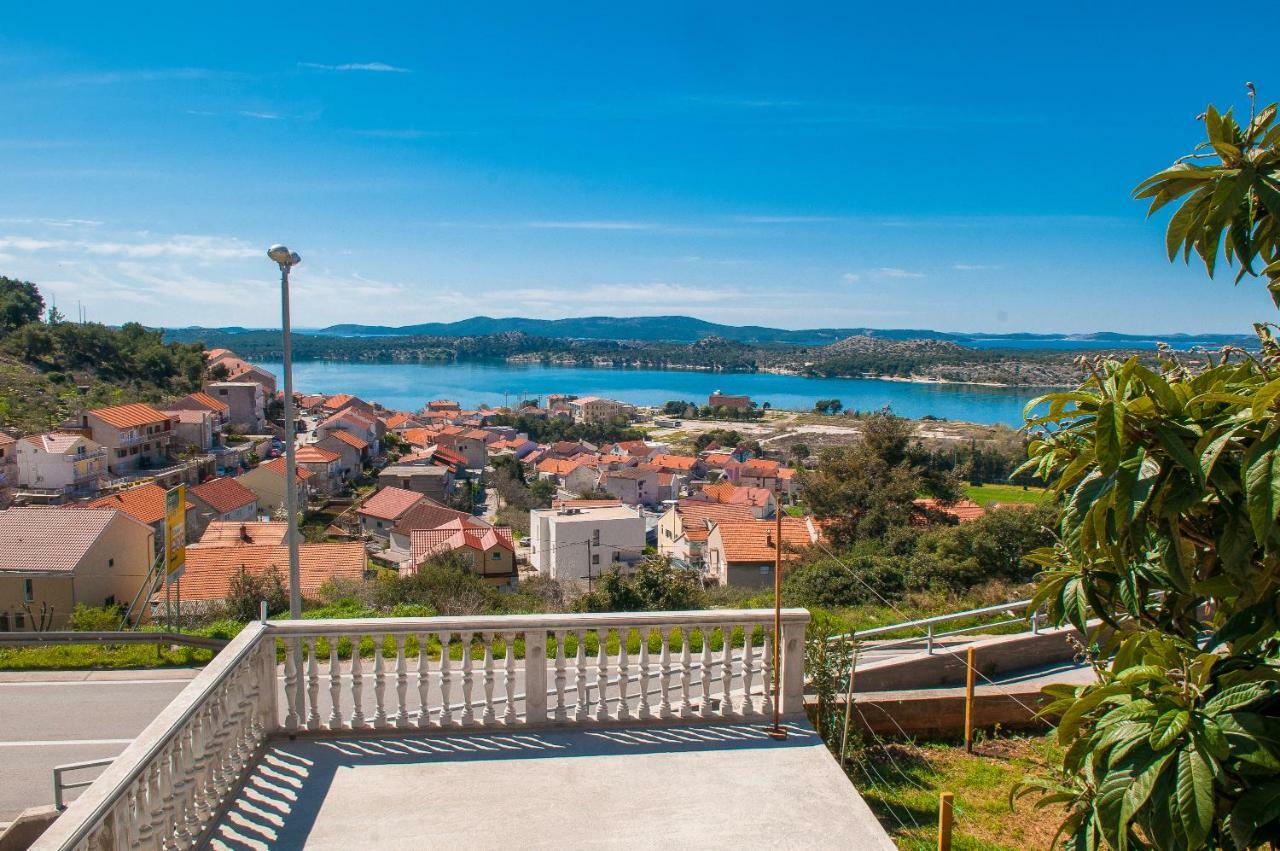 Maestral Suites Σίμπενικ Εξωτερικό φωτογραφία